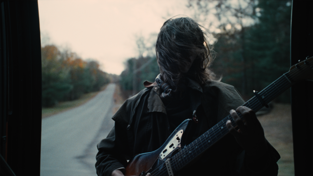 Mk.gee - Are You Looking Up